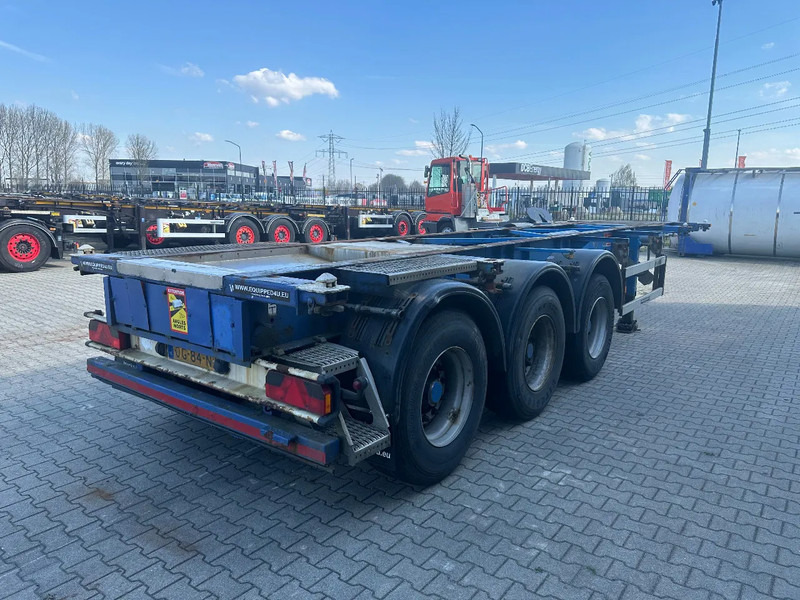 Groenewegen 20FT/30FT, ADR (EX/II, EX/III, FL, OX, AT), drum, NL-Chassis - Semi-trailer pengangkut mobil: gambar 4 Groenewegen 20FT/30FT, ADR (EX/II, EX/III, FL, OX, AT), drum, NL-Chassis - Semi-trailer pengangkut mobil: gambar 4