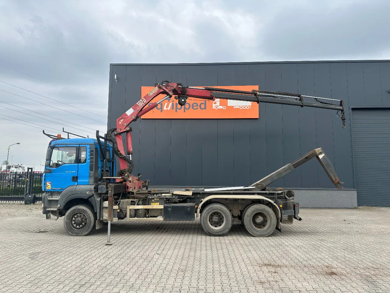 MAN TGA 33.430 6x6, HMF 1823 (B3) Crane + VDL HOOK, full spring, manual gearbox - Hook lift, Truk derek: gambar 1 MAN TGA 33.430 6x6, HMF 1823 (B3) Crane + VDL HOOK, full spring, manual gearbox - Hook lift, Truk derek: gambar 1