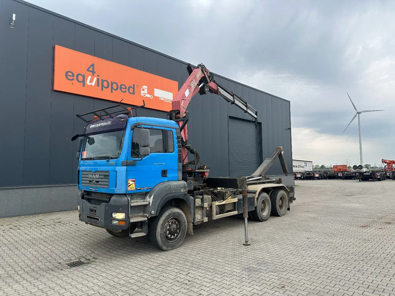 MAN TGA 33.430 6x6, HMF 1823 (B3) Crane + VDL HOOK, full spring, manual gearbox - Hook lift, Truk derek: gambar 2 MAN TGA 33.430 6x6, HMF 1823 (B3) Crane + VDL HOOK, full spring, manual gearbox - Hook lift, Truk derek: gambar 2