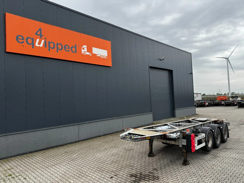 Van Hool 20FT /20FT SWAP ADR (EX/II, EX/III, FL, OX, AT), BPW, disc brakes, liftaxle, galvanized, ALCOA, NL-Chassis, empty weight 3.300KG - Semi-trailer pengangkut mobil: gambar 1 Van Hool 20FT /20FT SWAP ADR (EX/II, EX/III, FL, OX, AT), BPW, disc brakes, liftaxle, galvanized, ALCOA, NL-Chassis, empty weight 3.300KG - Semi-trailer pengangkut mobil: gambar 1