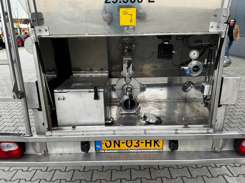 Van Hool LEVENSMIDDEL / RVS Rahmen / Leergewicht: 5.860kg / 29.500L / 1-Kammer+ 1 Schwallwand / Scheibebremse / NL / APK 03-2026 - Semi-trailer tangki: gambar 5 Van Hool LEVENSMIDDEL / RVS Rahmen / Leergewicht: 5.860kg / 29.500L / 1-Kammer+ 1 Schwallwand / Scheibebremse / NL / APK 03-2026 - Semi-trailer tangki: gambar 5
