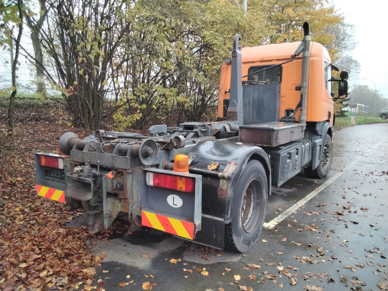 SCANIA 94G260 - Truk jungkit: gambar 2 SCANIA 94G260 - Truk jungkit: gambar 2