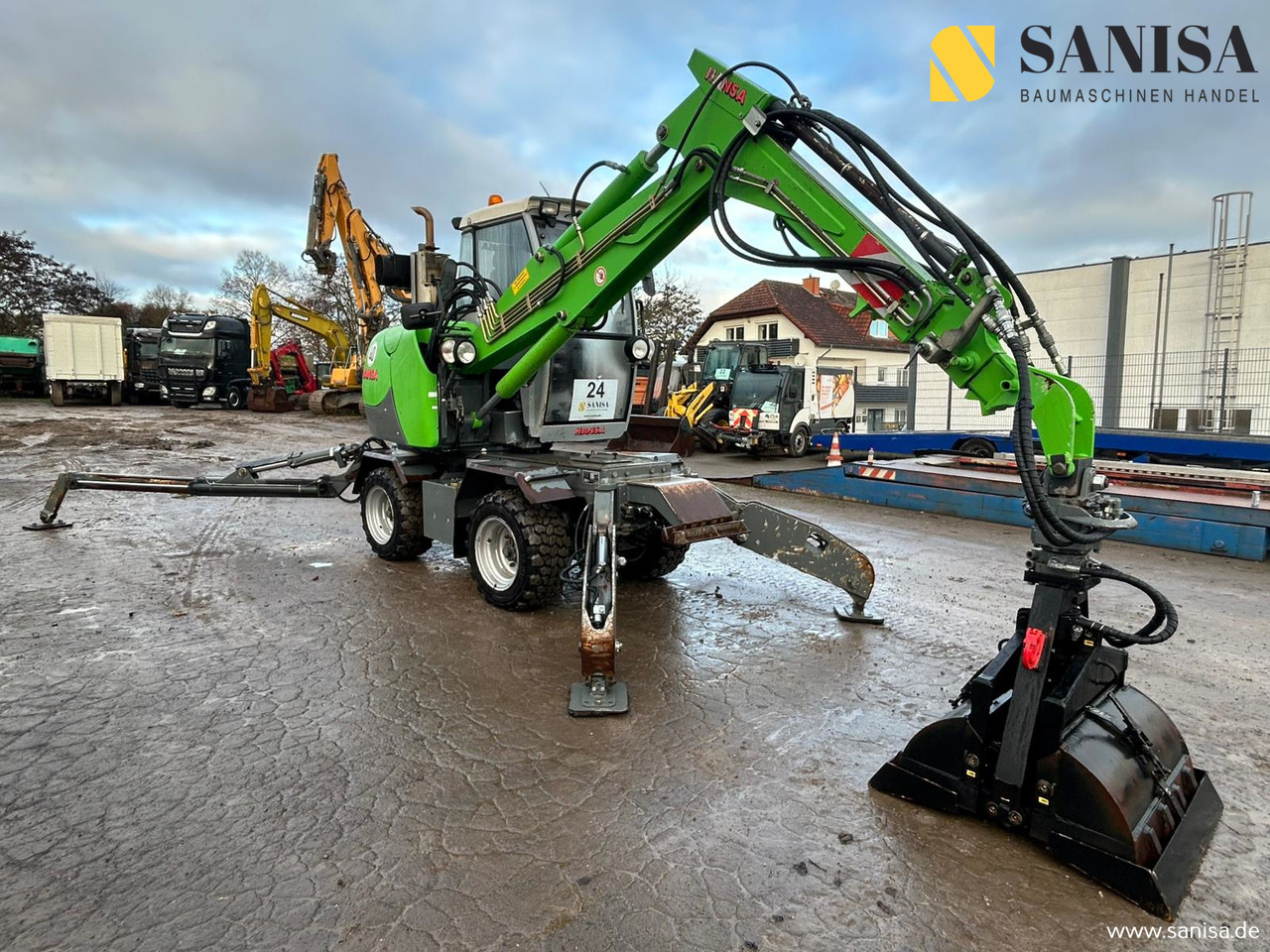 Hansa APZ 531/SW/Friedhofsbagger/Allrad/Tele Arm - Ekskavator roda: gambar 1 Hansa APZ 531/SW/Friedhofsbagger/Allrad/Tele Arm - Ekskavator roda: gambar 1