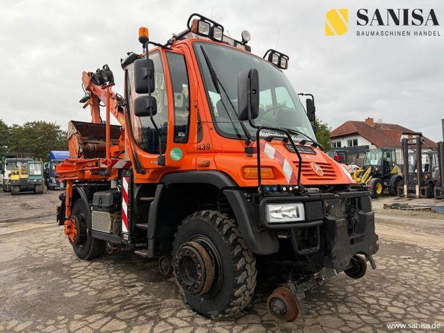 Unimog U400/ Zweiwege/ Rail/ Gleis/Mulag - Kendaraan Kota/ Khusus: gambar 1 Unimog U400/ Zweiwege/ Rail/ Gleis/Mulag - Kendaraan Kota/ Khusus: gambar 1
