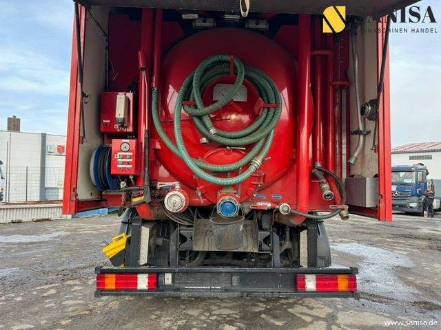 Mercedes-Benz 1424 Ölspurenbeseitigung und Straßenreiniger - Truk vakum: gambar 5 Mercedes-Benz 1424 Ölspurenbeseitigung und Straßenreiniger - Truk vakum: gambar 5