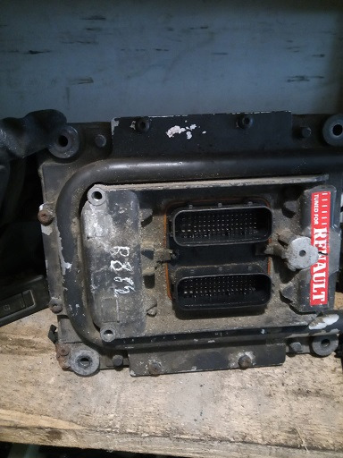 EDC RENAULT 20814604 P03 - ECU untuk Truk: gambar 2 EDC RENAULT 20814604 P03 - ECU untuk Truk: gambar 2