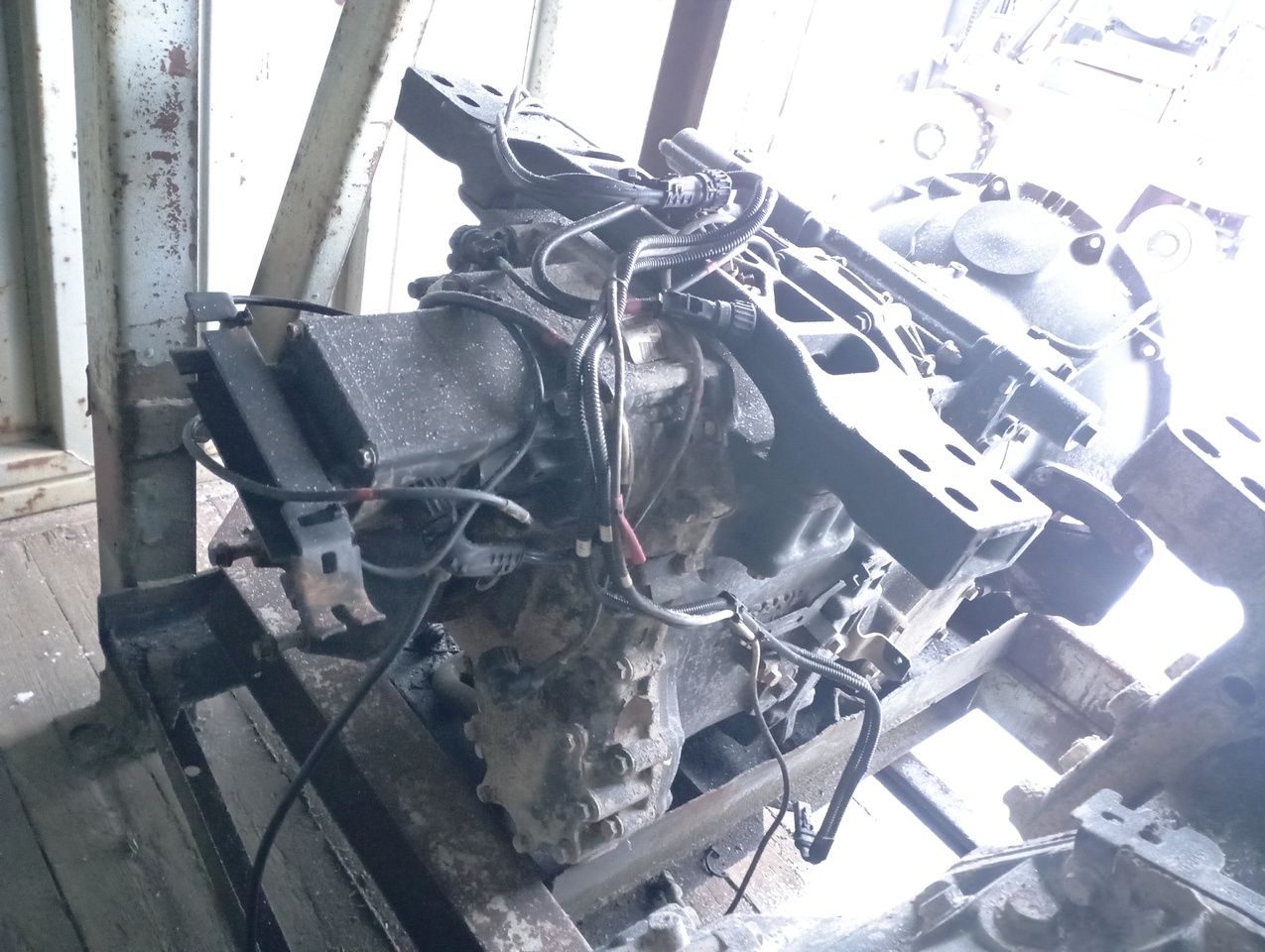 SCANIA R420, R440,G320,R480 - Gearbox untuk Truk sasis: gambar 2 SCANIA R420, R440,G320,R480 - Gearbox untuk Truk sasis: gambar 2