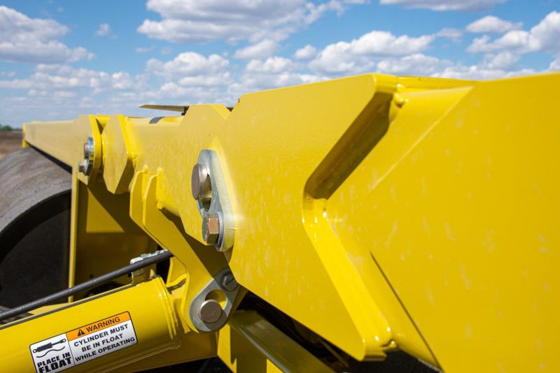 Degelman Hy-Roller XL 41 - Rol pertanian: gambar 3 Degelman Hy-Roller XL 41 - Rol pertanian: gambar 3