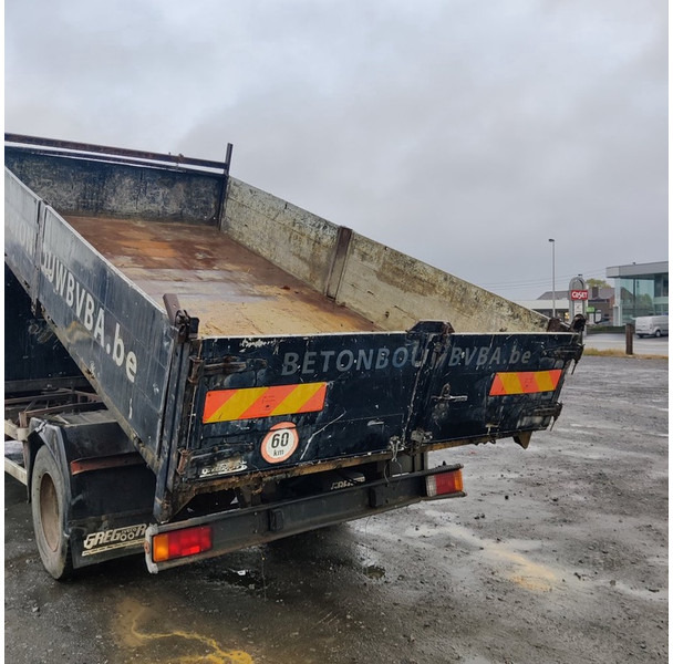 Iveco 130 E 18 - Truk jungkit: gambar 5 Iveco 130 E 18 - Truk jungkit: gambar 5