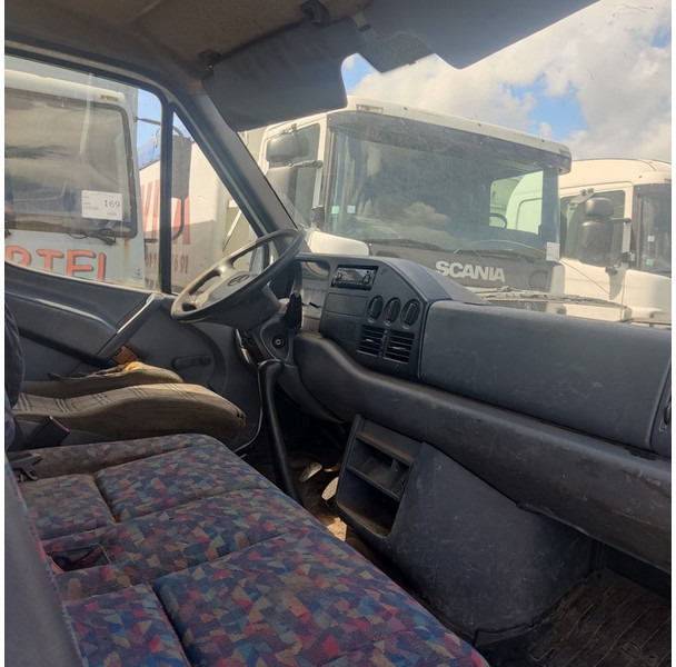 Mercedes-Benz TN-412-DD - Van flatbed: gambar 5 Mercedes-Benz TN-412-DD - Van flatbed: gambar 5