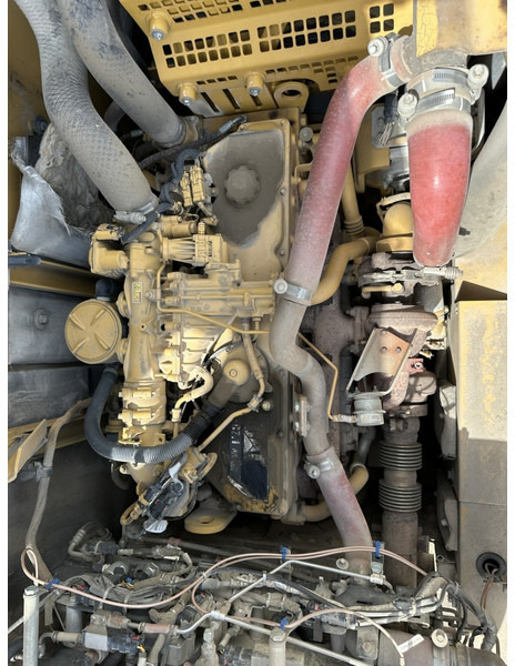 Ekskavator perayap Caterpillar 329E L FULL HYDR - QUICK HITCH / SNELWISSEL - 29.7T - 179kW - 11.905h - CAMERA - A/C - BE MACHINE: gambar 17