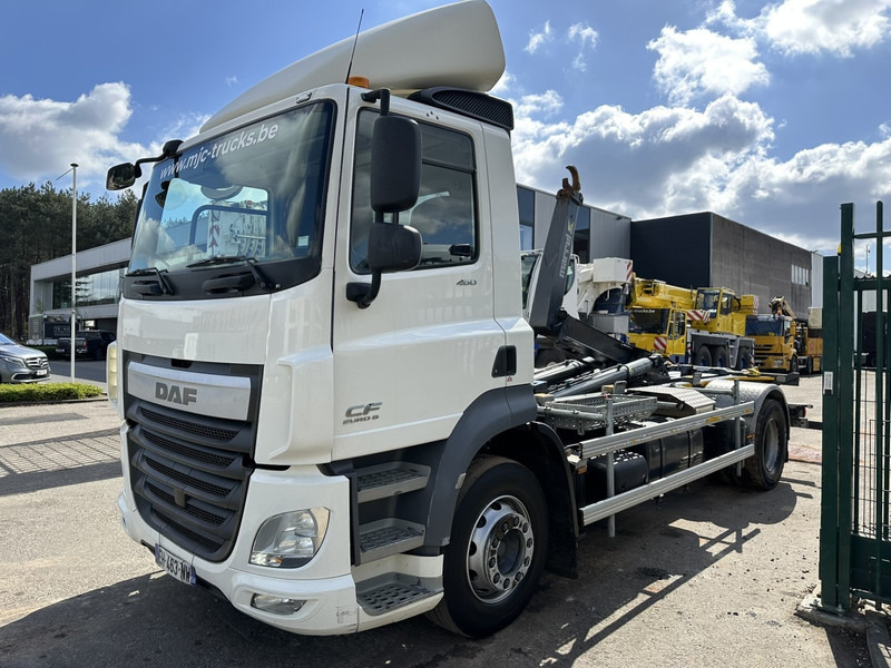 DAF CF 460 4x2 19T MARREL ABROLLKIPPER HAKEN - 5.10M + 1.30M Ausziehbarer Stoßstange - EURO 6 - 13L ENGINE - ZF AUTO - Hook lift: gambar 3 DAF CF 460 4x2 19T MARREL ABROLLKIPPER HAKEN - 5.10M + 1.30M Ausziehbarer Stoßstange - EURO 6 - 13L ENGINE - ZF AUTO - Hook lift: gambar 3