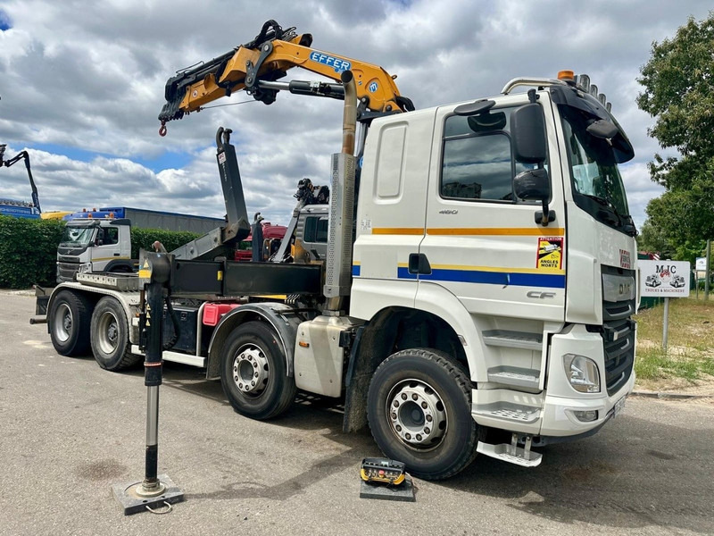 DAF CF 480 8x4 HOOKLIFT + CRANE (19m!) EFFER 205 / 6S + WINCH - RETARDER - *165.000km* - VERY NICE - Hook lift, Truk derek: gambar 1 DAF CF 480 8x4 HOOKLIFT + CRANE (19m!) EFFER 205 / 6S + WINCH - RETARDER - *165.000km* - VERY NICE - Hook lift, Truk derek: gambar 1