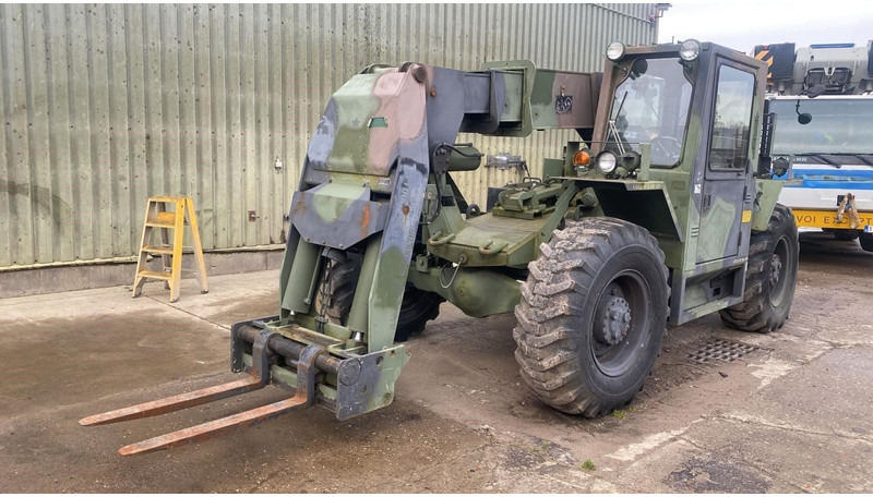 Telehandler JLG SKYTRAK 6000M 2.7T - 9m - 317h !!! - 6 CYL CUMMINS engine - TOP CONDITION: gambar 16