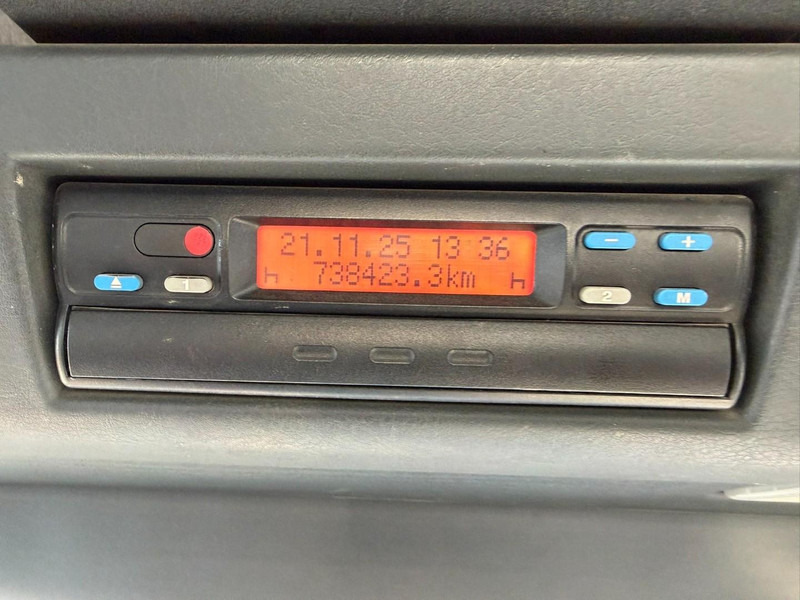 Hook lift MAN TGA 18.350 4x2 19T HOOKLIFT / ABROLLKIPPER / GANCHO / AMPLIROL - EURO 3 - AS TRONIC AUTOMATIC: gambar 16 Hook lift MAN TGA 18.350 4x2 19T HOOKLIFT / ABROLLKIPPER / GANCHO / AMPLIROL - EURO 3 - AS TRONIC AUTOMATIC: gambar 16