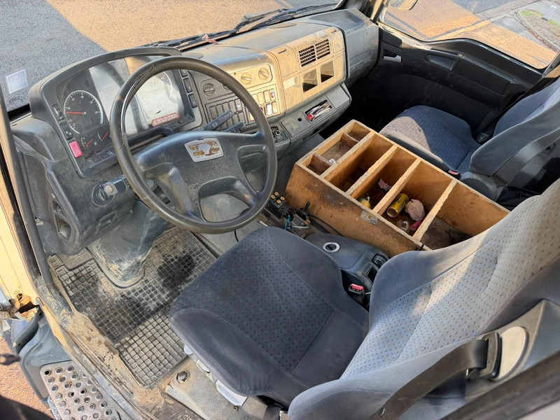 Hook lift MAN TGA 18.350 4x2 19T HOOKLIFT / ABROLLKIPPER / GANCHO / AMPLIROL - EURO 3 - AS TRONIC AUTOMATIC: gambar 9 Hook lift MAN TGA 18.350 4x2 19T HOOKLIFT / ABROLLKIPPER / GANCHO / AMPLIROL - EURO 3 - AS TRONIC AUTOMATIC: gambar 9