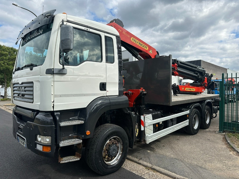 MAN TGA 33.360 6x6 + CRANE PALFINGER PK36002 E 6x + JIB + WINCH - *184.000km* - MANUAL - EURO 3 - Truk derek: gambar 1 MAN TGA 33.360 6x6 + CRANE PALFINGER PK36002 E 6x + JIB + WINCH - *184.000km* - MANUAL - EURO 3 - Truk derek: gambar 1