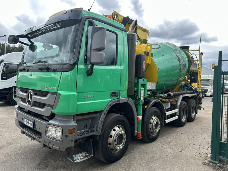 Mercedes-Benz ACTROS 3241 8x4 PUMI PM M 21-3 (21m) Putzmeister - *238.000km* / 1586H - EPS - BLADVERING / NAAFREDUCTIE - Truk pengaduk beton: gambar 3 Mercedes-Benz ACTROS 3241 8x4 PUMI PM M 21-3 (21m) Putzmeister - *238.000km* / 1586H - EPS - BLADVERING / NAAFREDUCTIE - Truk pengaduk beton: gambar 3