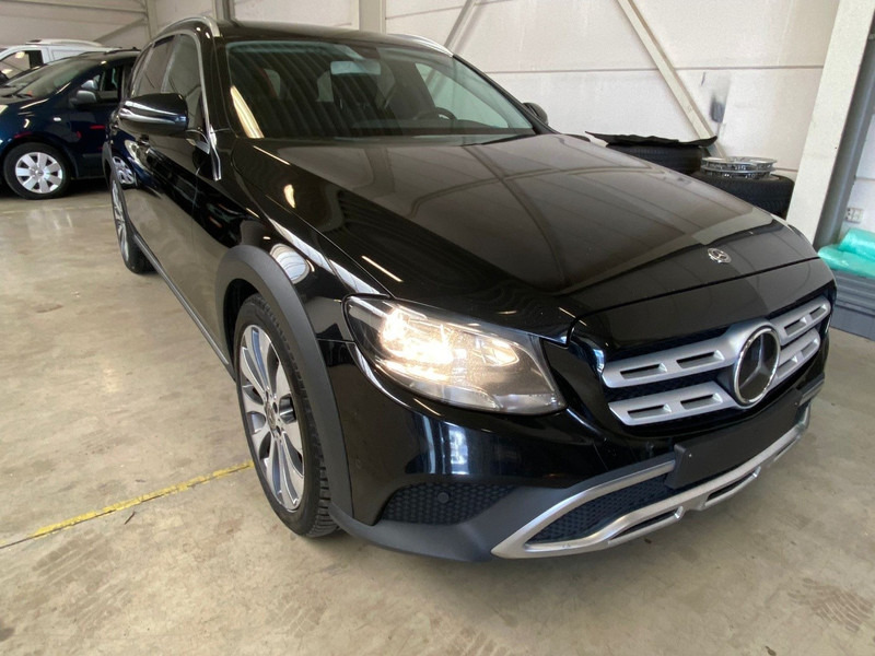 Mercedes-Benz E220d ALL-TERRAIN - 4 MATIC 4x4 - automatic - alcantara - 20 - Mobil: gambar 2 Mercedes-Benz E220d ALL-TERRAIN - 4 MATIC 4x4 - automatic - alcantara - 20 - Mobil: gambar 2