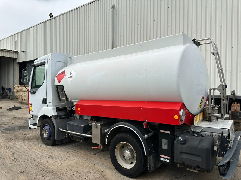 Renault MIDLUM 150 FUEL TANKER / CITERNE MAZOUT - 6500L - 3 COMPARTIMENTS - *ENGINE PROBLEM* - Truk tangki: gambar 4 Renault MIDLUM 150 FUEL TANKER / CITERNE MAZOUT - 6500L - 3 COMPARTIMENTS - *ENGINE PROBLEM* - Truk tangki: gambar 4