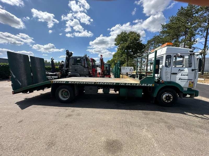 Renault MILDUM M150 - 13T OPRIJWAGEN - CAR / MACHINE CARRIER - DEPANNEUSE - STEEL SPRING / LAMES - MANUAL - Truk pengangkut mobil: gambar 4 Renault MILDUM M150 - 13T OPRIJWAGEN - CAR / MACHINE CARRIER - DEPANNEUSE - STEEL SPRING / LAMES - MANUAL - Truk pengangkut mobil: gambar 4