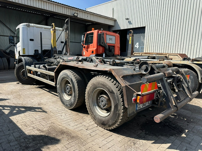 Scania 114C-340 6x4 HOOKLIFT 20T GANCHO - SPRING / BALLESTAS - MANUAL - EURO 3 - FR TRUCK - Hook lift: gambar 3 Scania 114C-340 6x4 HOOKLIFT 20T GANCHO - SPRING / BALLESTAS - MANUAL - EURO 3 - FR TRUCK - Hook lift: gambar 3
