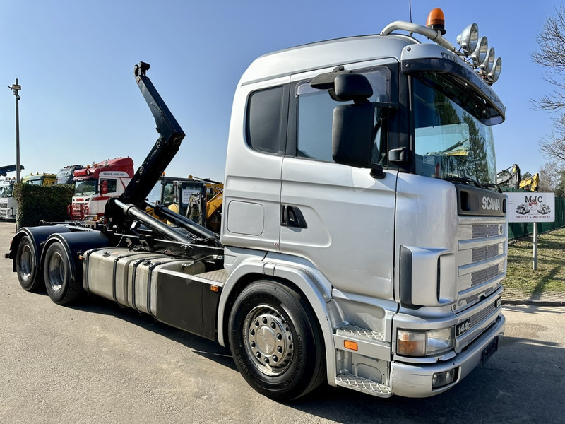 Scania 144G-530 V8 6x4 HOOKLIFT 20T MEILLER -VOL LUCHT - OPTI-CRUISE - CR19 SLAAPCABINE - Hook lift: gambar 1 Scania 144G-530 V8 6x4 HOOKLIFT 20T MEILLER -VOL LUCHT - OPTI-CRUISE - CR19 SLAAPCABINE - Hook lift: gambar 1