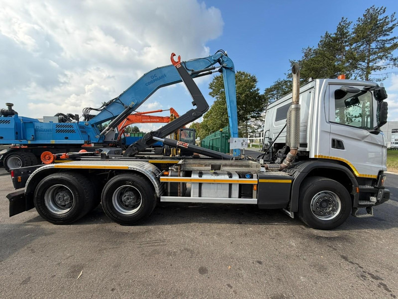 Scania G450 XT 6X4 AJK HAAKSYSTEEM 20T - 5760mm - WB 3m90 - HUB REDUCTION / STEEL SUSPENSION - EURO 6 - BE TRUCK - Hook lift: gambar 4 Scania G450 XT 6X4 AJK HAAKSYSTEEM 20T - 5760mm - WB 3m90 - HUB REDUCTION / STEEL SUSPENSION - EURO 6 - BE TRUCK - Hook lift: gambar 4