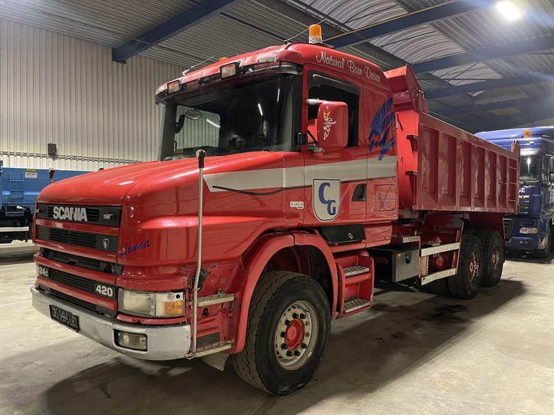 Scania T124-420 TORPEDO HAUBE - 6x4 - KIPPER - MANUAL GRS900 3+3 - STEEL SPRING / BALLIESTAS / LAMES / BLATT - Truk jungkit: gambar 2 Scania T124-420 TORPEDO HAUBE - 6x4 - KIPPER - MANUAL GRS900 3+3 - STEEL SPRING / BALLIESTAS / LAMES / BLATT - Truk jungkit: gambar 2