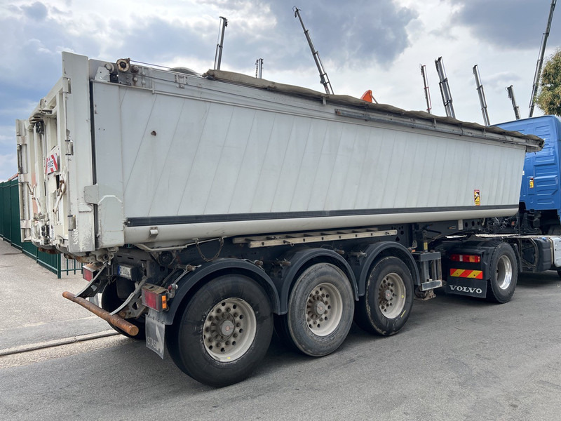 Schmitz Cargobull SKI 24 3-AXLES SAF - STEEL BODY / ALU TIPPER - GOOD CONDITION - Semi-trailer jungkit: gambar 4 Schmitz Cargobull SKI 24 3-AXLES SAF - STEEL BODY / ALU TIPPER - GOOD CONDITION - Semi-trailer jungkit: gambar 4