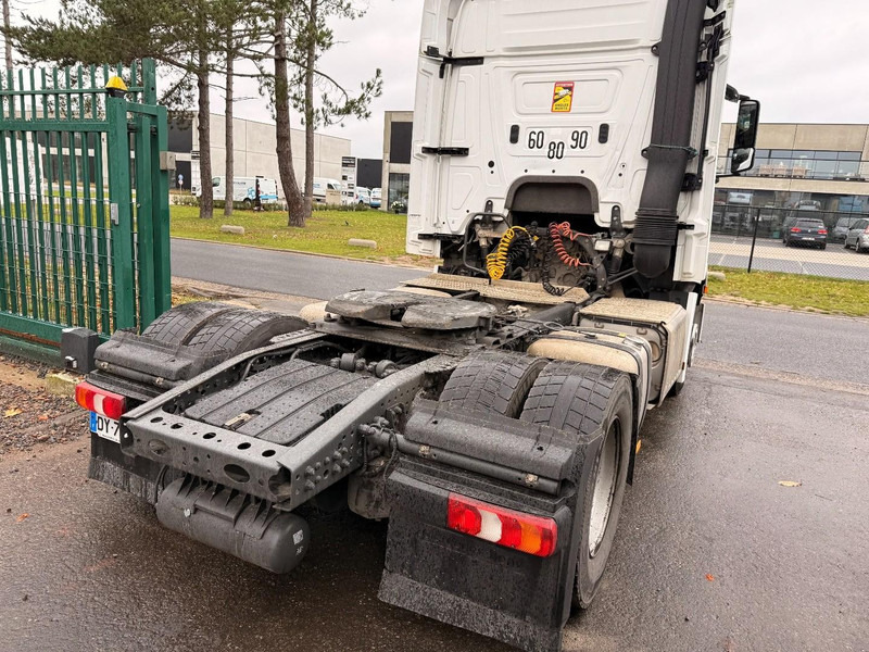 Mercedes-Benz Actros 1845 - 13L ENGINE - STREAMSPACE - FRIGO - SPOILERS - *713.000km* - GOOD CONDITION - Tractor head: gambar 5 Mercedes-Benz Actros 1845 - 13L ENGINE - STREAMSPACE - FRIGO - SPOILERS - *713.000km* - GOOD CONDITION - Tractor head: gambar 5