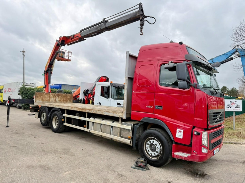 Volvo FH 460 6x2 PRITSCHE + KRAN PALFINGER PK18002 EH + RADIO + ROTATOR - LIFT + LENK ACHSE - TÜV 04/2026 - A/C - PRITSCHE 7m50 - I-SHIFT - EURO 5 - Truk flatbed, Truk derek: gambar 2 Volvo FH 460 6x2 PRITSCHE + KRAN PALFINGER PK18002 EH + RADIO + ROTATOR - LIFT + LENK ACHSE - TÜV 04/2026 - A/C - PRITSCHE 7m50 - I-SHIFT - EURO 5 - Truk flatbed, Truk derek: gambar 2