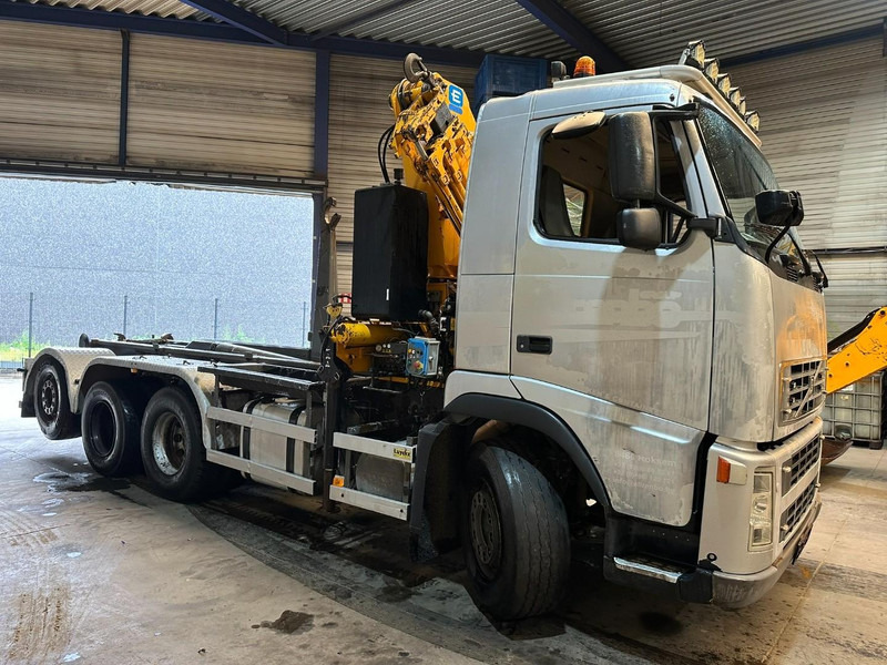 Volvo FH12-420 8x4 HOOKLIFT AJK + CRANE EFFER 250 - 3S - RADIO - TRIDEM LIFT + STEERING AXLE - I SHIFT - BE TRUCK - Hook lift, Truk derek: gambar 3 Volvo FH12-420 8x4 HOOKLIFT AJK + CRANE EFFER 250 - 3S - RADIO - TRIDEM LIFT + STEERING AXLE - I SHIFT - BE TRUCK - Hook lift, Truk derek: gambar 3