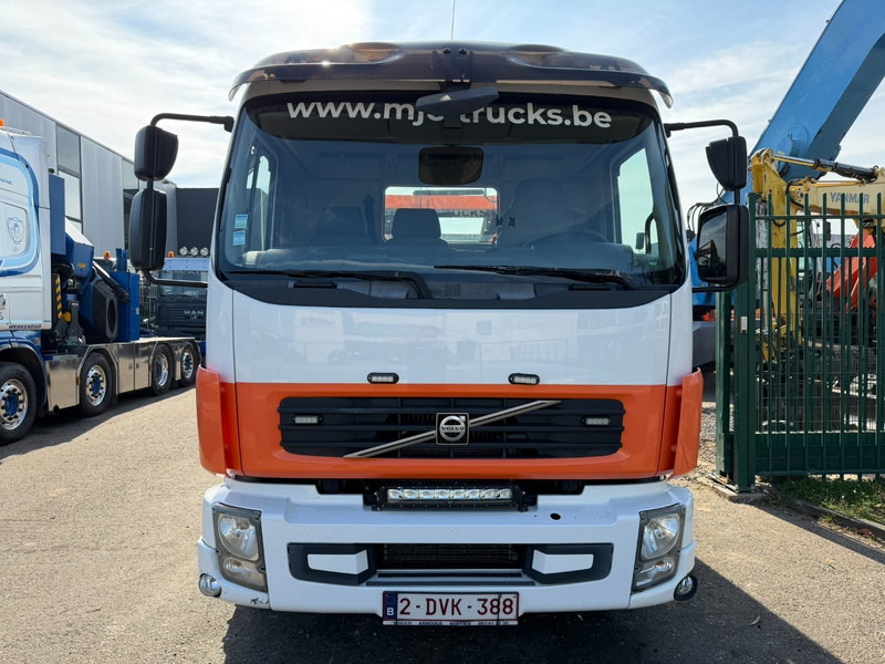Volvo FL 280 - 14T RECOVERY TRUCK  / AUTOTRANSPORTER - 3 CARS - WINCH - TÜV 07/2026 - EURO 5 - BE TRUCK - Mobil derek: gambar 2 Volvo FL 280 - 14T RECOVERY TRUCK  / AUTOTRANSPORTER - 3 CARS - WINCH - TÜV 07/2026 - EURO 5 - BE TRUCK - Mobil derek: gambar 2