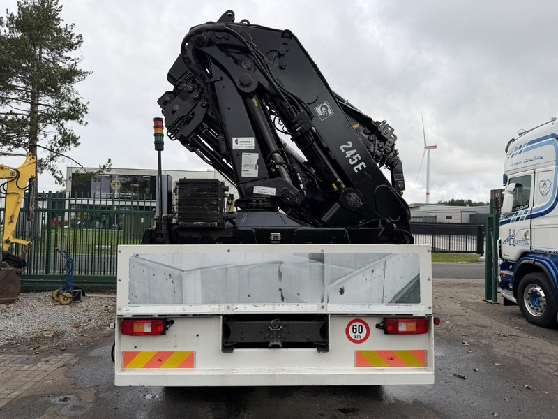 Volvo FM 300 6x4 + (25.8m!) PRITSCHE + KRAN HIAB 245 E-5 + JIB 65 X-3 + 2 ME - *228.000km* - MANUAL - A/C - EURO 3 - BELGIAN TRUCK - Truk flatbed, Truk derek: gambar 5 Volvo FM 300 6x4 + (25.8m!) PRITSCHE + KRAN HIAB 245 E-5 + JIB 65 X-3 + 2 ME - *228.000km* - MANUAL - A/C - EURO 3 - BELGIAN TRUCK - Truk flatbed, Truk derek: gambar 5