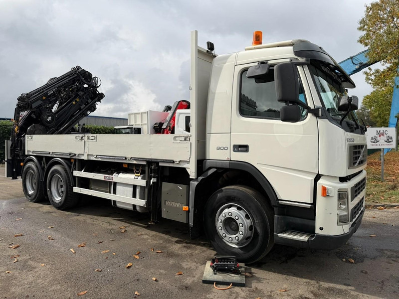 Volvo FM 300 6x4 + (25.8m!) PRITSCHE + KRAN HIAB 245 E-5 + JIB 65 X-3 + 2 ME - *228.000km* - MANUAL - A/C - EURO 3 - BELGIAN TRUCK - Truk flatbed, Truk derek: gambar 1 Volvo FM 300 6x4 + (25.8m!) PRITSCHE + KRAN HIAB 245 E-5 + JIB 65 X-3 + 2 ME - *228.000km* - MANUAL - A/C - EURO 3 - BELGIAN TRUCK - Truk flatbed, Truk derek: gambar 1