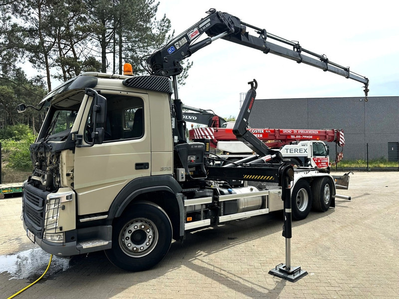 Volvo FM 370 6x2 HOOKLIFT 21T + CRANE HIAB 144 E-4 HIDUO - ENGINE / GEARBOX OK - CHASSIS OK - RUNNING + DRIVING - BE TRUCK - Hook lift, Truk derek: gambar 3 Volvo FM 370 6x2 HOOKLIFT 21T + CRANE HIAB 144 E-4 HIDUO - ENGINE / GEARBOX OK - CHASSIS OK - RUNNING + DRIVING - BE TRUCK - Hook lift, Truk derek: gambar 3