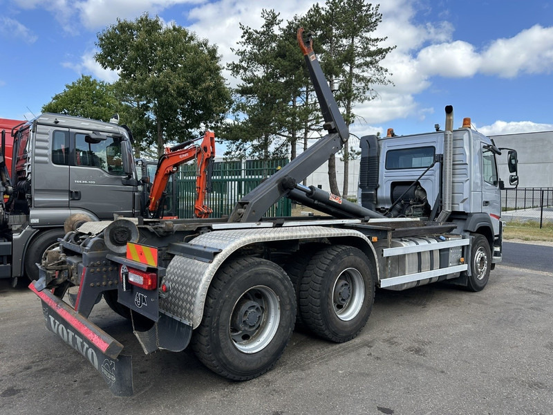 Volvo FM 420 6x4 AJK HOOKLIFT / HAAK 20T - 5760mm - WB 3m90 - HUB REDUCTION / STEEL SUSPENSION - EURO 6 - BE TRUCK - Hook lift: gambar 5 Volvo FM 420 6x4 AJK HOOKLIFT / HAAK 20T - 5760mm - WB 3m90 - HUB REDUCTION / STEEL SUSPENSION - EURO 6 - BE TRUCK - Hook lift: gambar 5
