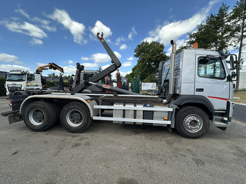Volvo FM 420 6x4 AJK HOOKLIFT / HAAK 20T - 5760mm - WB 3m90 - HUB REDUCTION / STEEL SUSPENSION - EURO 6 - BE TRUCK - Hook lift: gambar 4 Volvo FM 420 6x4 AJK HOOKLIFT / HAAK 20T - 5760mm - WB 3m90 - HUB REDUCTION / STEEL SUSPENSION - EURO 6 - BE TRUCK - Hook lift: gambar 4