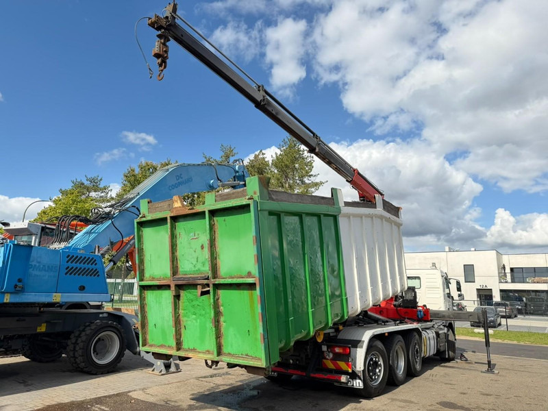 Volvo FM 420 8x2 HOOKLIFT + CRANE PALFINGER PK19.001 SLD B - *294.000km* - EURO 6 - LIFT + STEERING AXLE - I SHIFT - BE TRUCK - Hook lift, Truk derek: gambar 5 Volvo FM 420 8x2 HOOKLIFT + CRANE PALFINGER PK19.001 SLD B - *294.000km* - EURO 6 - LIFT + STEERING AXLE - I SHIFT - BE TRUCK - Hook lift, Truk derek: gambar 5