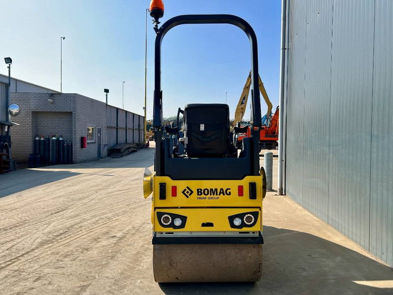 Bomag BW100 AD-5 - Roller: gambar 3 Bomag BW100 AD-5 - Roller: gambar 3