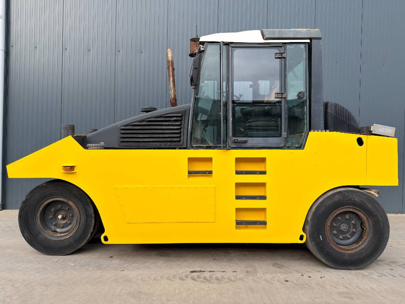 Bomag BW24R - Roller pneumatik: gambar 2 Bomag BW24R - Roller pneumatik: gambar 2