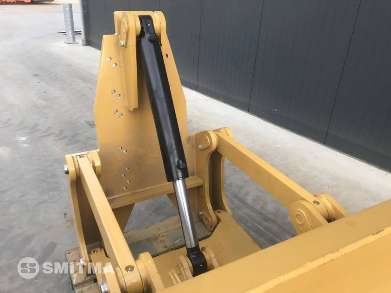 Cat 120H - Pisau untuk Peralatan konstruksi: gambar 4 Cat 120H - Pisau untuk Peralatan konstruksi: gambar 4