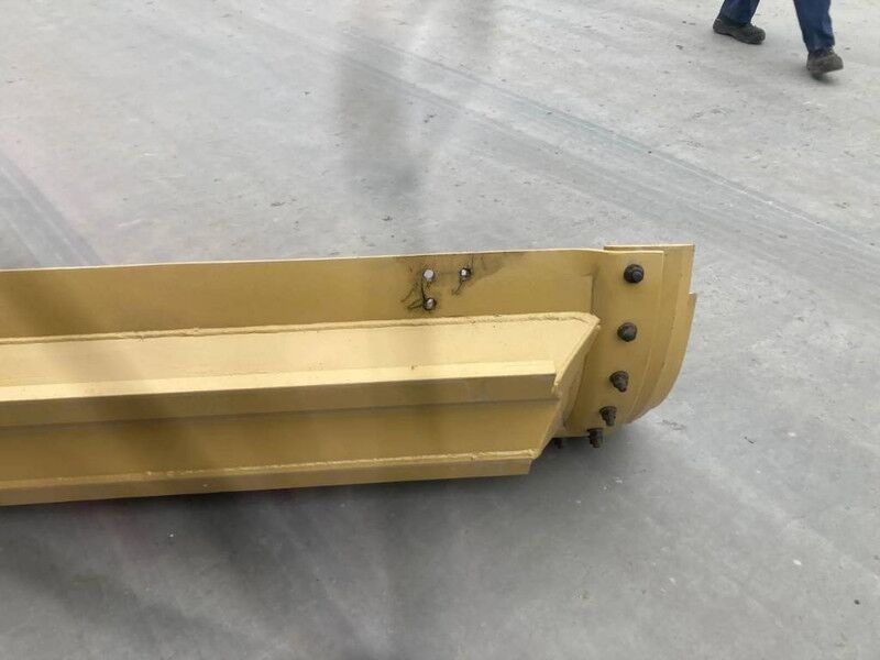 Cat 12M Moldboard - Pisau untuk Peralatan konstruksi: gambar 3 Cat 12M Moldboard - Pisau untuk Peralatan konstruksi: gambar 3