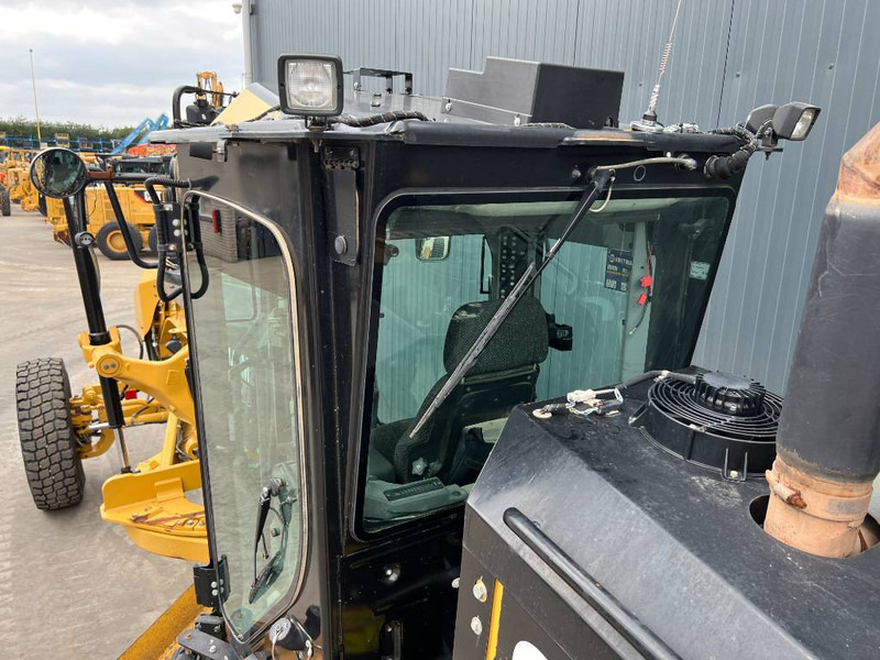 Cat 140M2 AWD - Grader: gambar 5 Cat 140M2 AWD - Grader: gambar 5