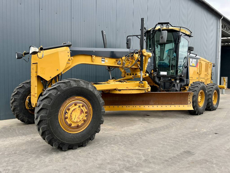 Cat 140M2 AWD - Grader: gambar 1 Cat 140M2 AWD - Grader: gambar 1