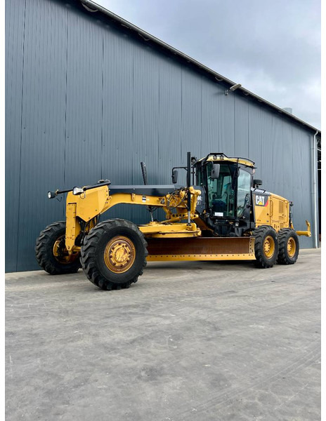 Cat 140M2 AWD - Grader: gambar 1 Cat 140M2 AWD - Grader: gambar 1