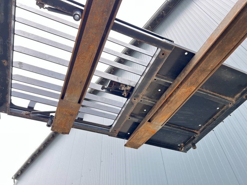 Cat 313E / M315F / 320F / 323E / 325F / 329E / 330F / - Kabin dan interior untuk Peralatan konstruksi: gambar 3 Cat 313E / M315F / 320F / 323E / 325F / 329E / 330F / - Kabin dan interior untuk Peralatan konstruksi: gambar 3