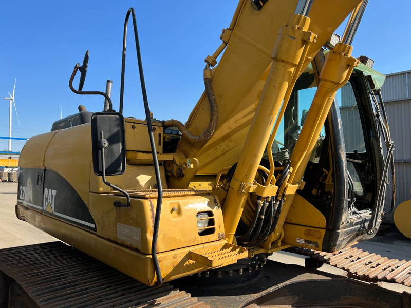 Ekskavator perayap Cat 320C L: gambar 10