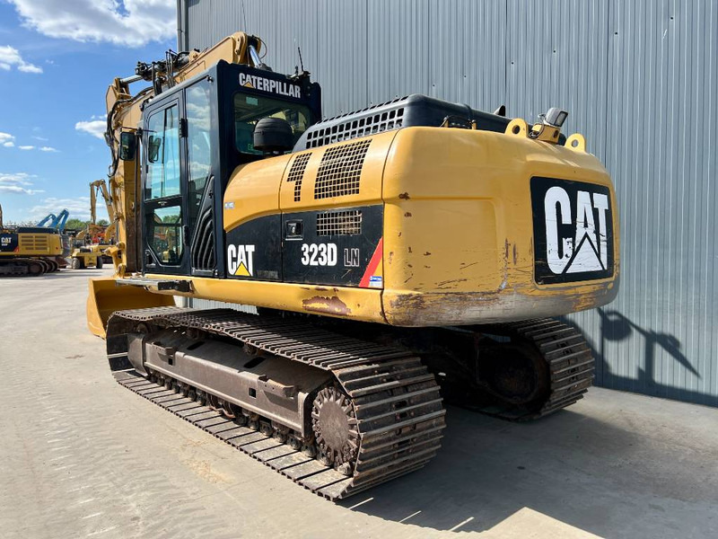 Cat 323D LN VA - Ekskavator perayap: gambar 4 Cat 323D LN VA - Ekskavator perayap: gambar 4